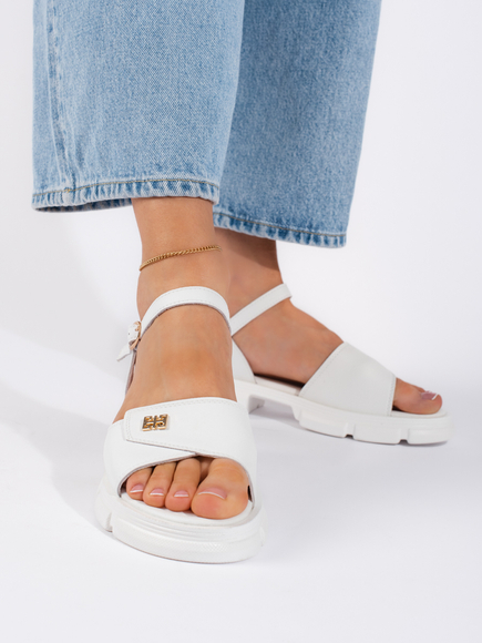 Pohodlné dámské sandály z kůže bílé