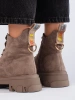Dámské semišové kotníkové boty  na hrubší podrážce