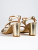 Elegantní dámské sandály na sloupku zlaté