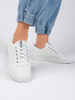 Bílé dírkované dámské tenisky