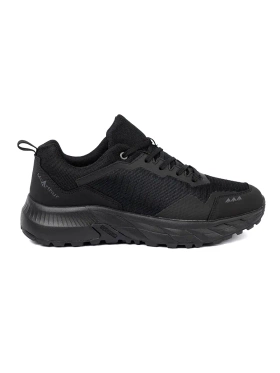 Černé sneakersy z textilním svrškem pánské McArthur 