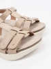 Pohodlné dámské béžové sandály