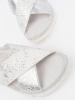 Bílé ploché sandály